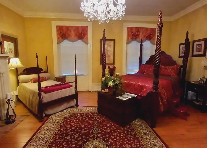 Governor\'S Corner Bed & Breakfast